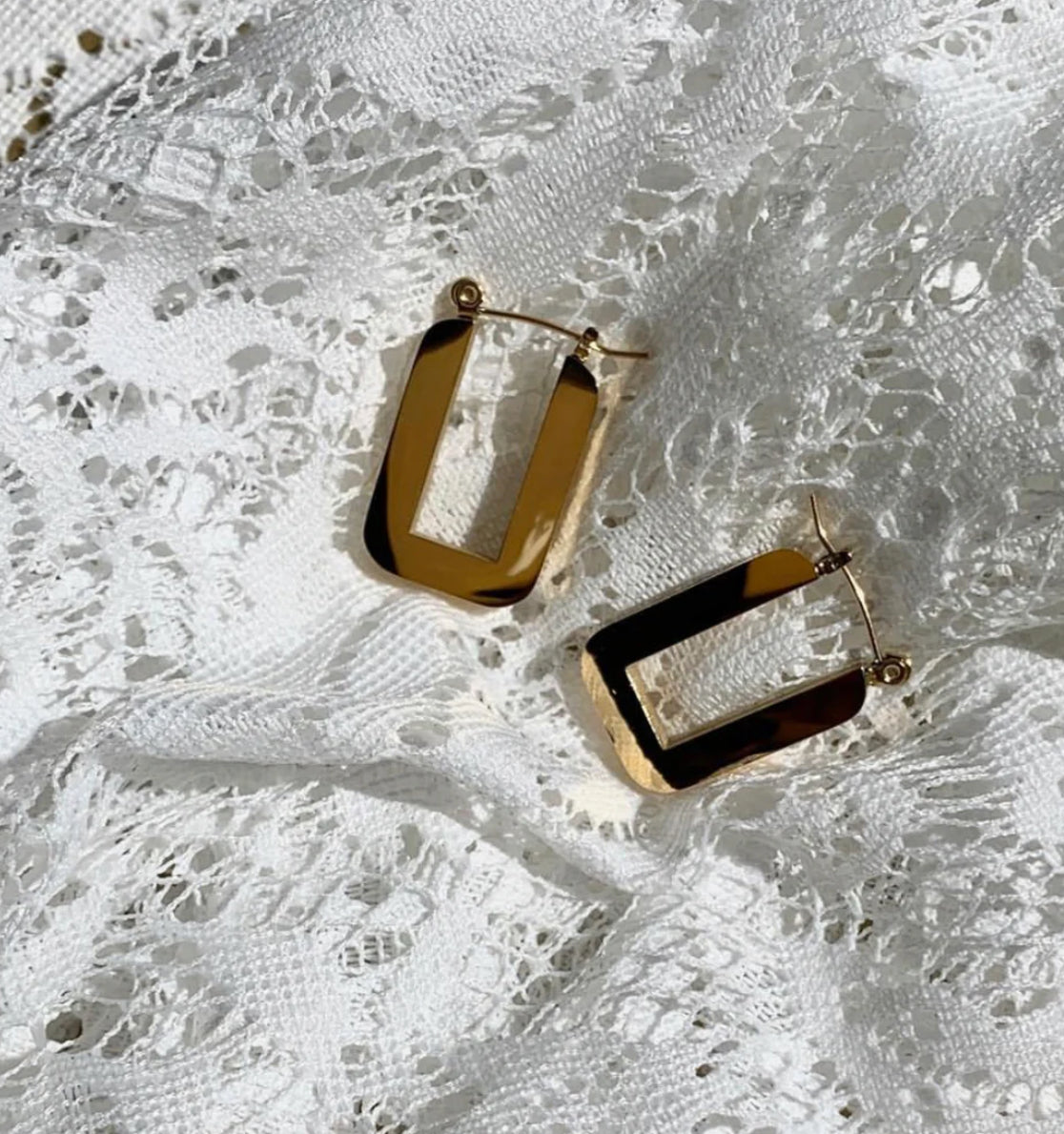 Arqé earrings