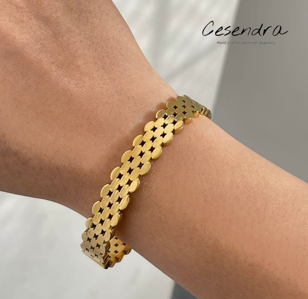 Lusso Link Bangle