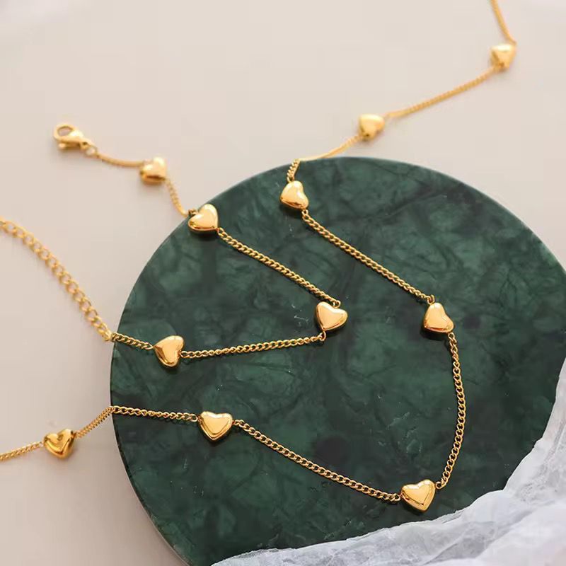 Heartlet Necklace