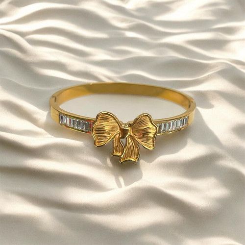 Ribbon Bow Bangle